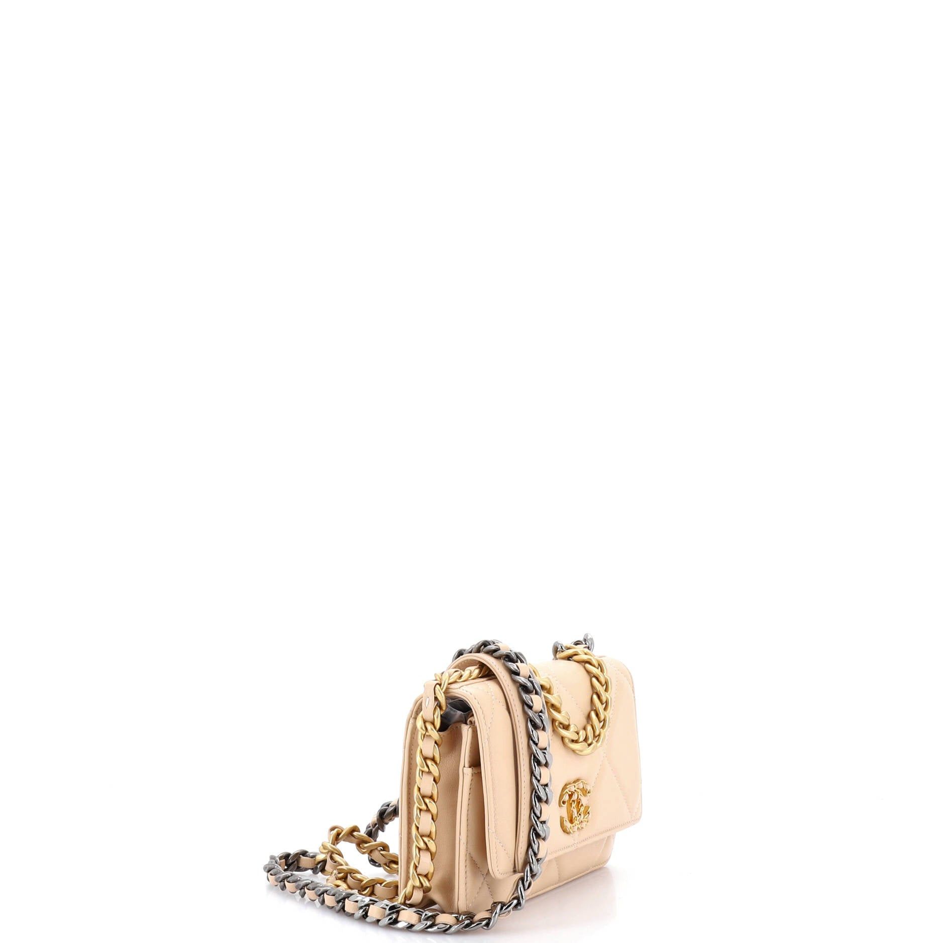Chanel 19 Wallet on Chain Size ONE SIZE - 2 Thumbnail