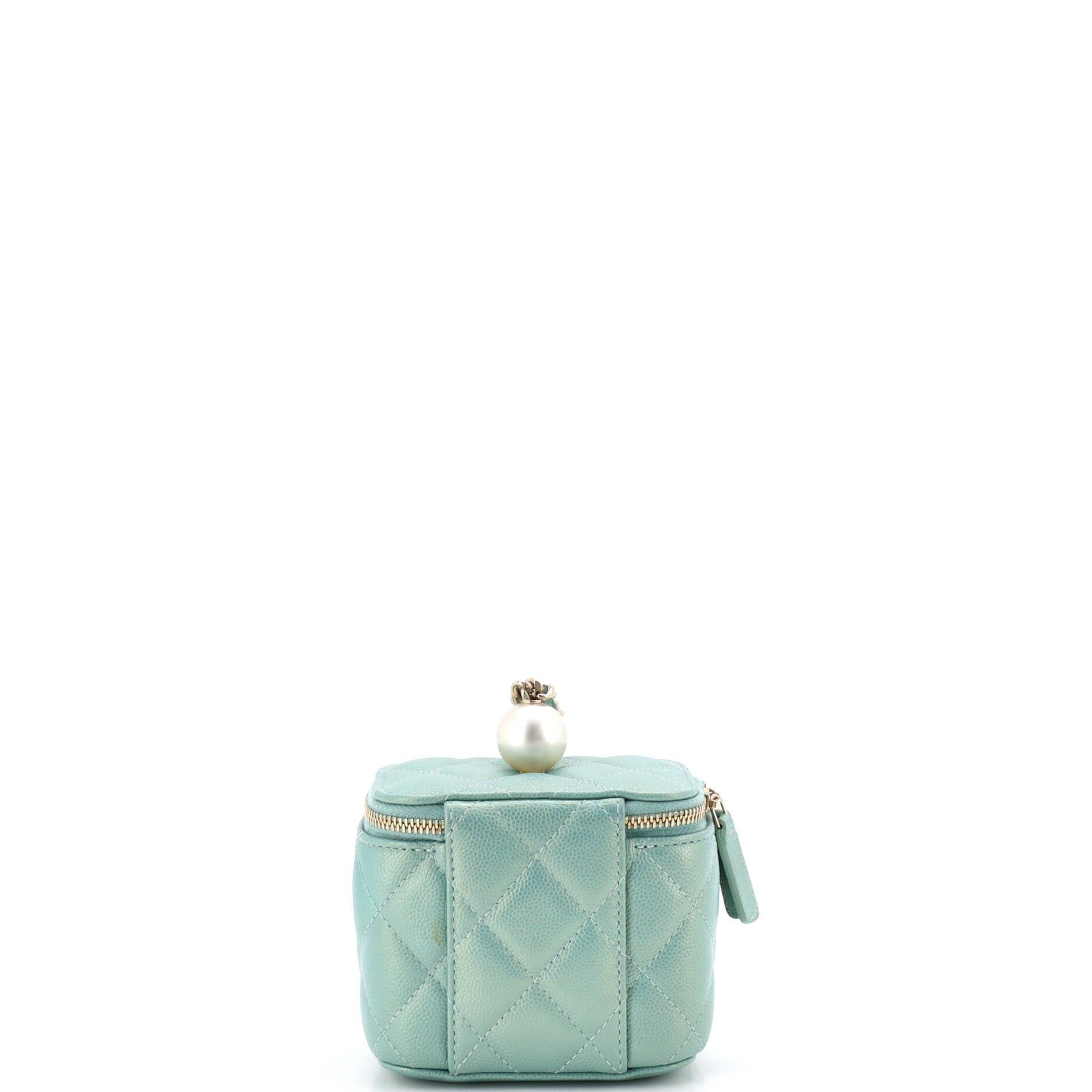 Chanel Classic Pearl Vanity Case with Chain Size ONE SIZE - 3 Thumbnail