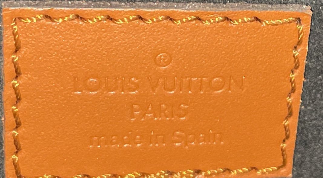 Louis Vuitton Dauphine Shoulder Bag Size ONE SIZE - 9 Thumbnail