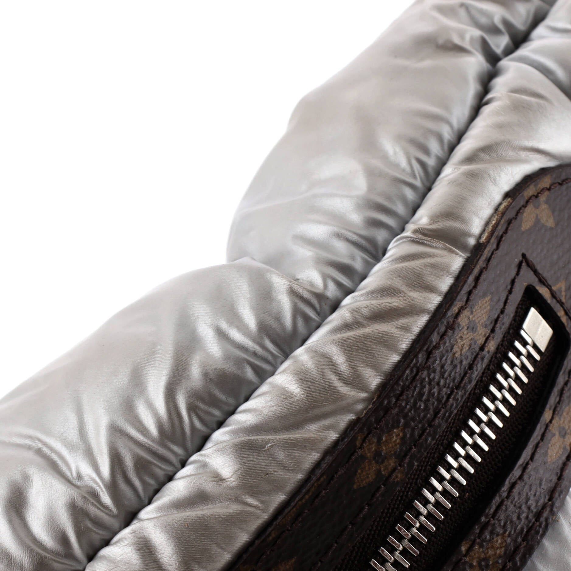 Louis Vuitton Pillow Bumbag Size ONE SIZE - 6 Thumbnail