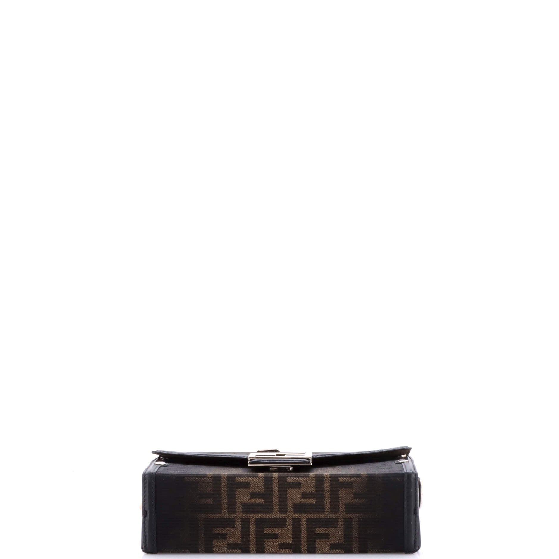 Fendi Baguette Soft Trunk Bag Size ONE SIZE - 4 Thumbnail