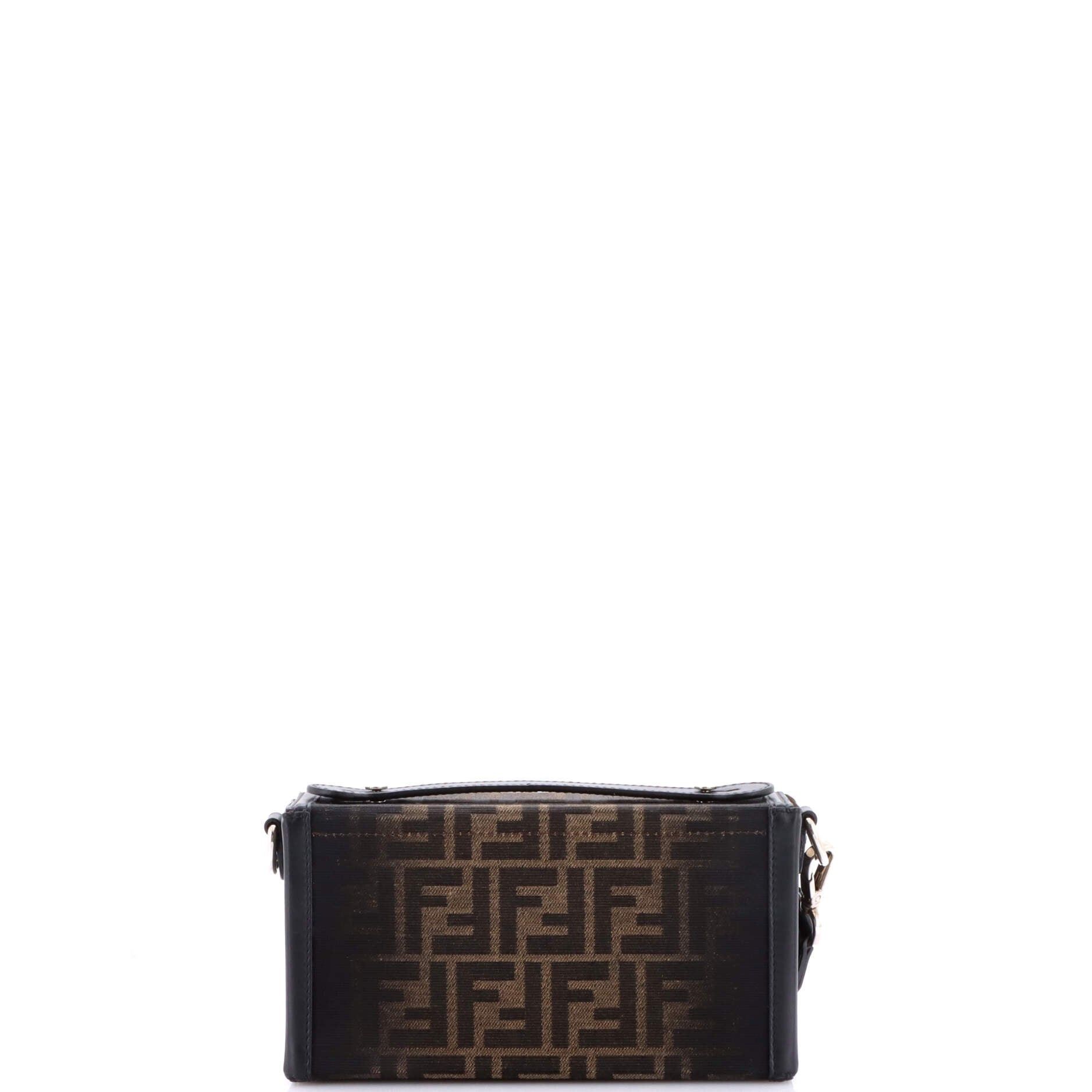 Fendi Baguette Soft Trunk Bag Size ONE SIZE - 3 Thumbnail