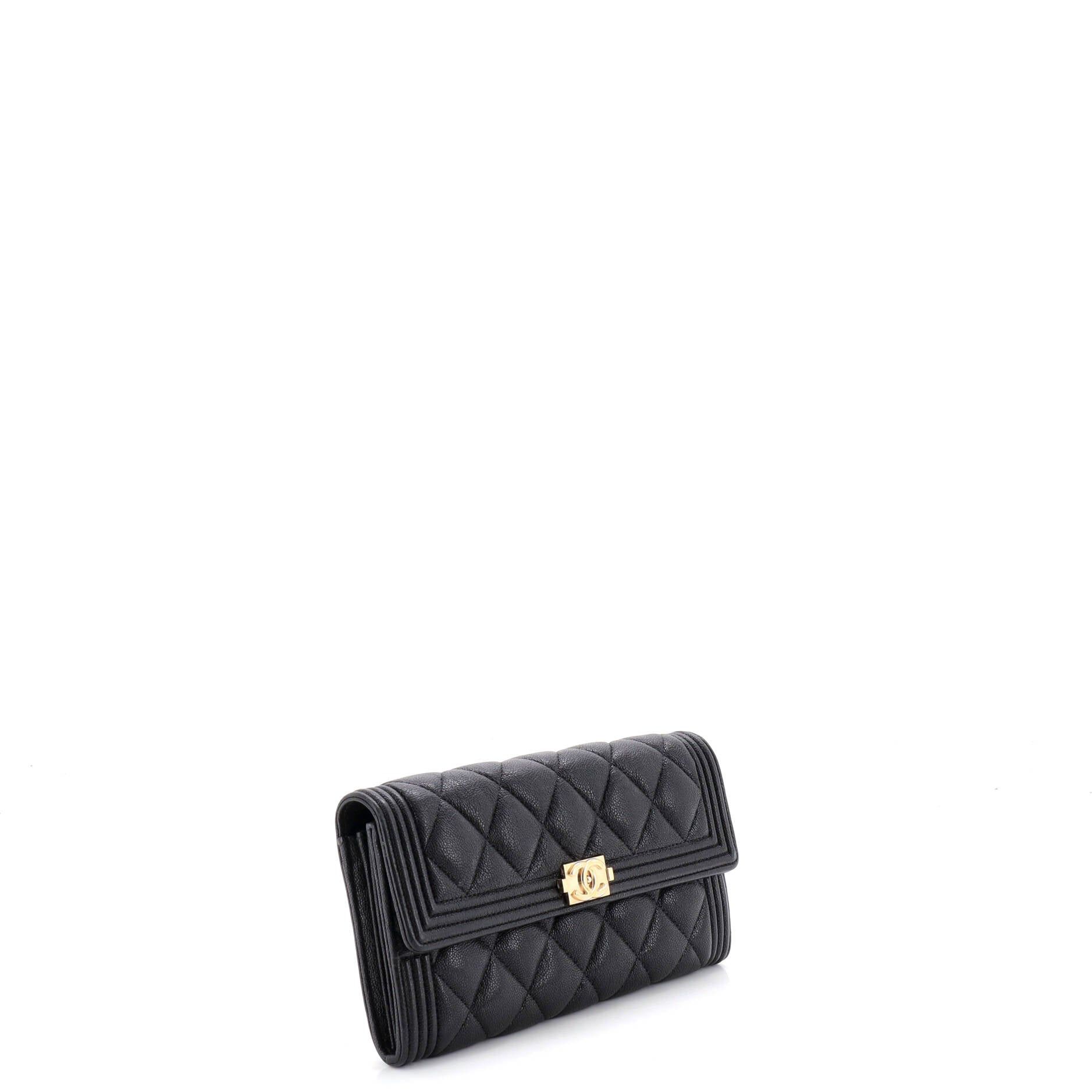 Chanel Boy Flap Wallet Size ONE SIZE - 2 Thumbnail