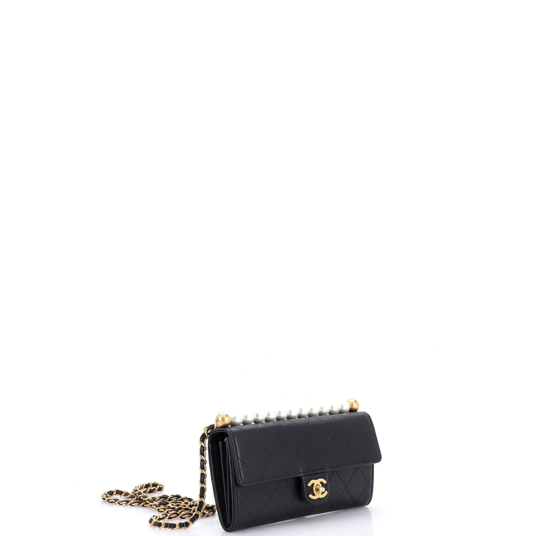 Chanel Chic Pearls Clutch with Chain Size ONE SIZE - 3 Thumbnail