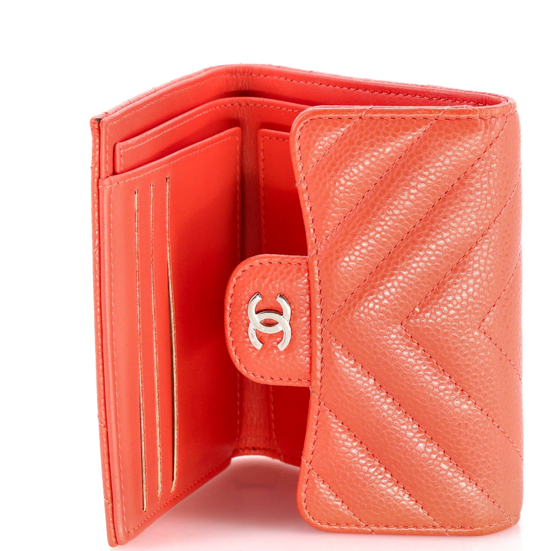 Chanel CC Compact Classic Flap Wallet Size ONE SIZE - 5 Thumbnail