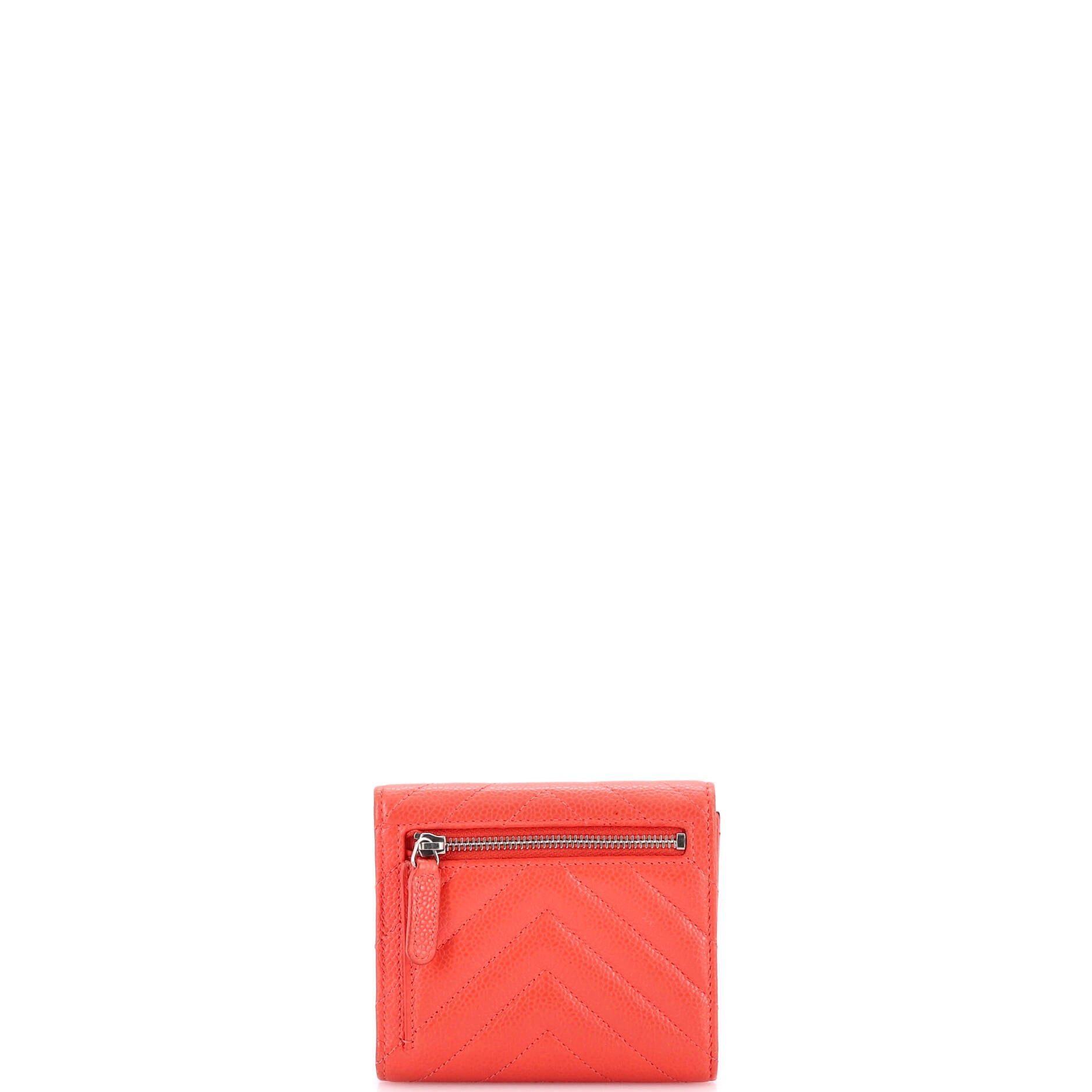 Chanel CC Compact Classic Flap Wallet Size ONE SIZE - 3 Thumbnail