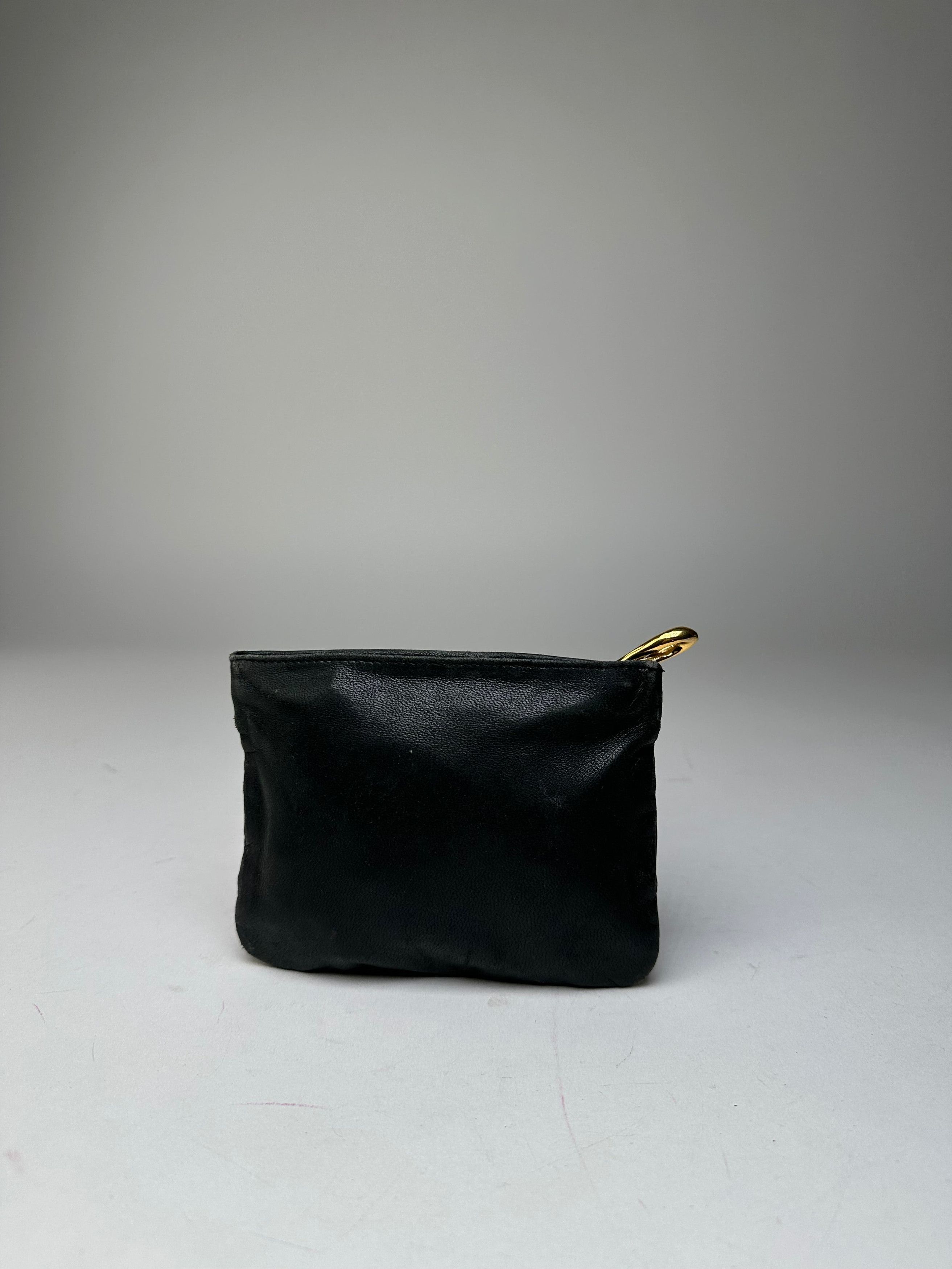 Loewe Vintage Anagram Soft Leather Zip Clutch Pouch Black Size ONE SIZE - 2 Thumbnail