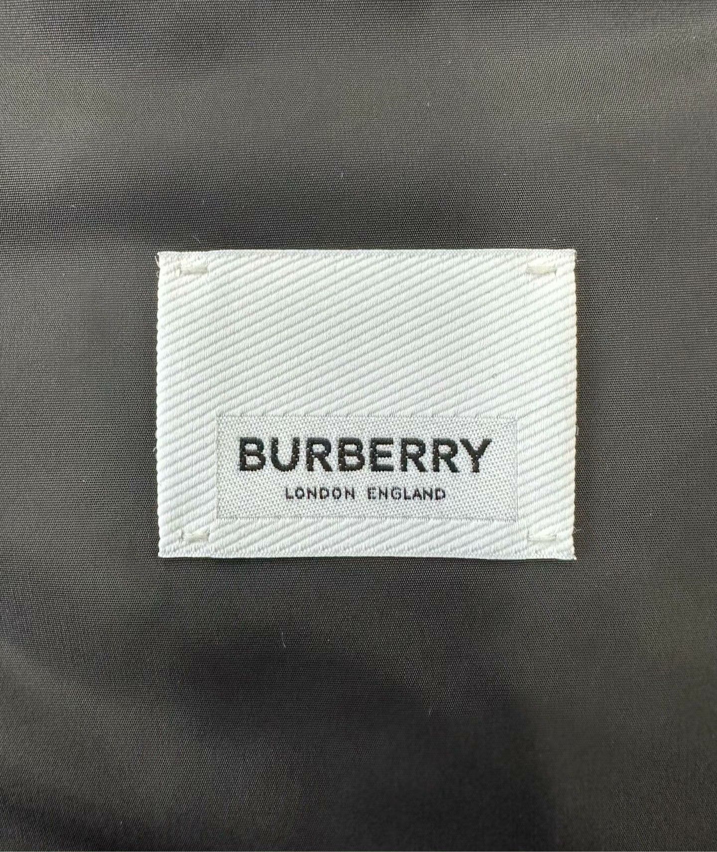 Burberry Burberry Black Diamond-Quilted Hooded Jacket Size S / US 4 / IT 40 - 3 Thumbnail