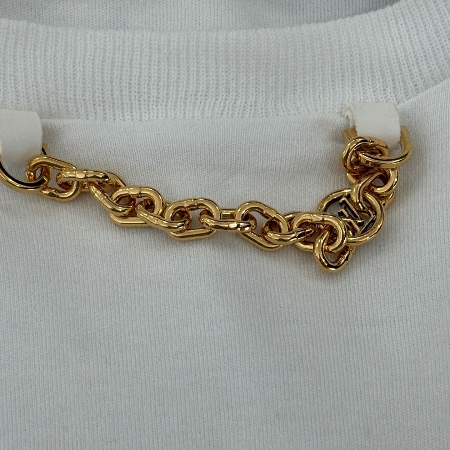 Louis Vuitton Louis Vuitton White Chain Logo T-Shirt Size S / US 4 / IT 40 - 7 Thumbnail