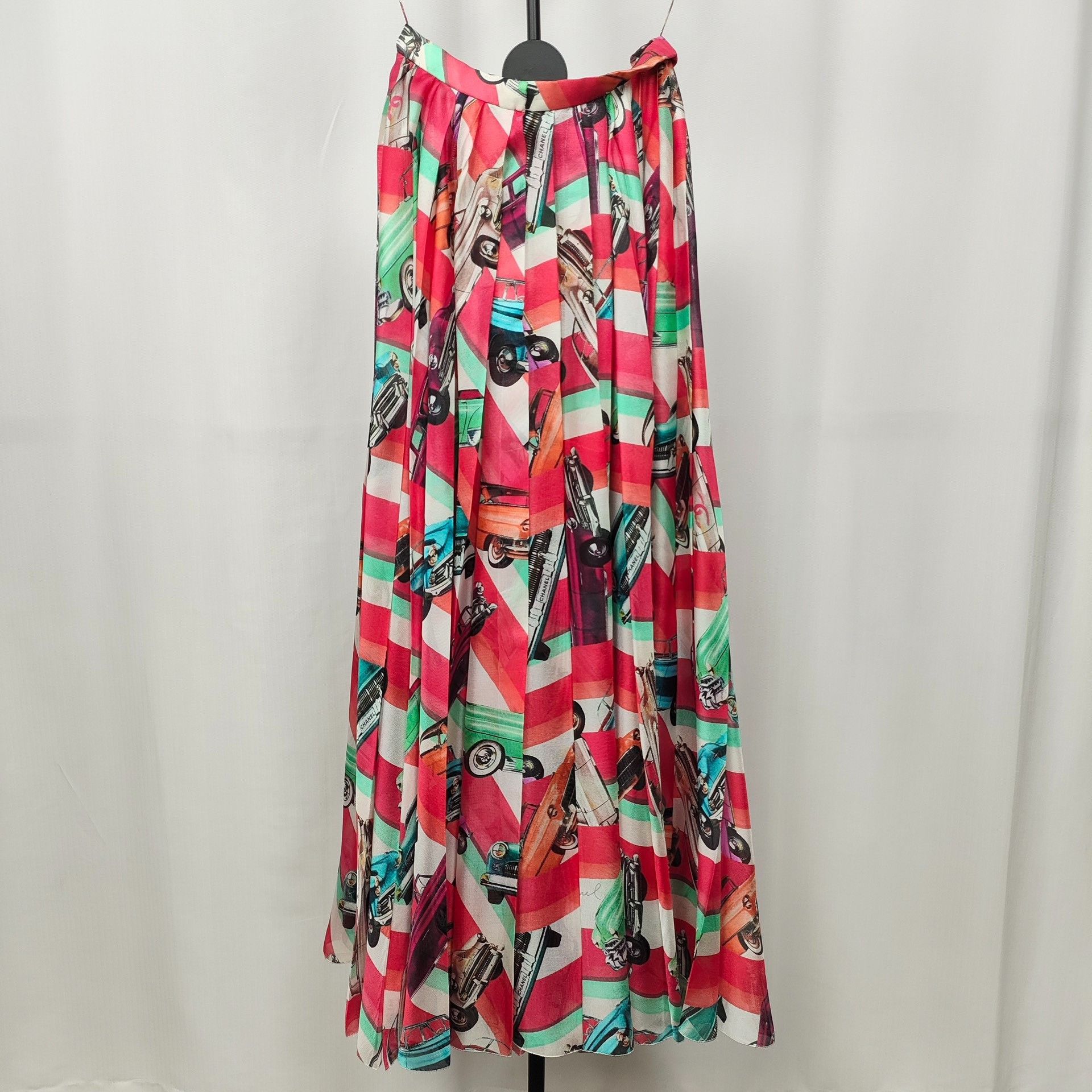Chanel Chanel Cuba Show Racing Car Print Skirt Size 34" / US 12 / IT 48 - 2 Thumbnail