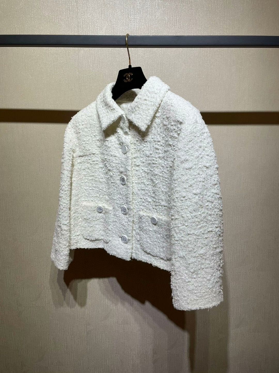 Chanel Chanel Cruise White Short Coat Size S / US 4 / IT 40 - 2 Thumbnail