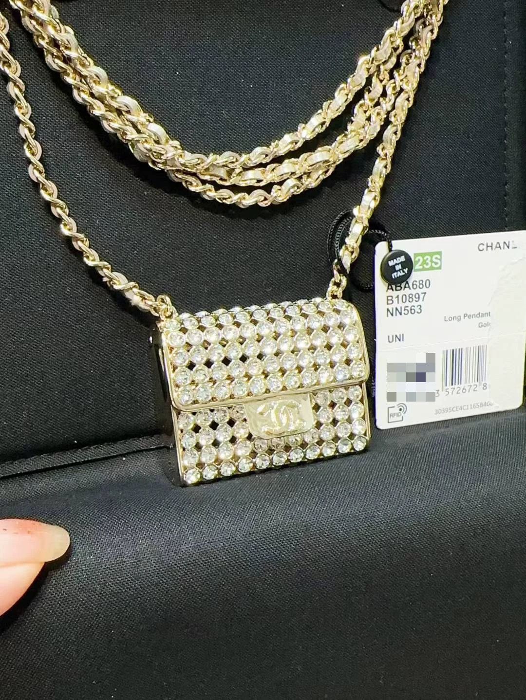 Chanel Chanel 23S Gold Diamond Bag Pendant Necklace Size ONE SIZE - 4 Thumbnail