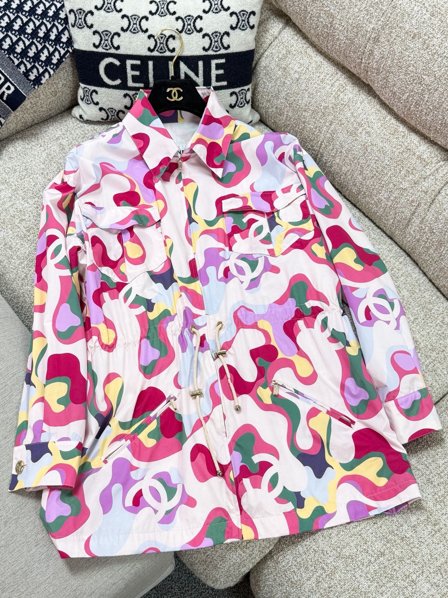 Chanel Chanel Colorful Camouflage Double C Windbreaker Size XS / US 0-2 / IT 36-38 - 2 Thumbnail