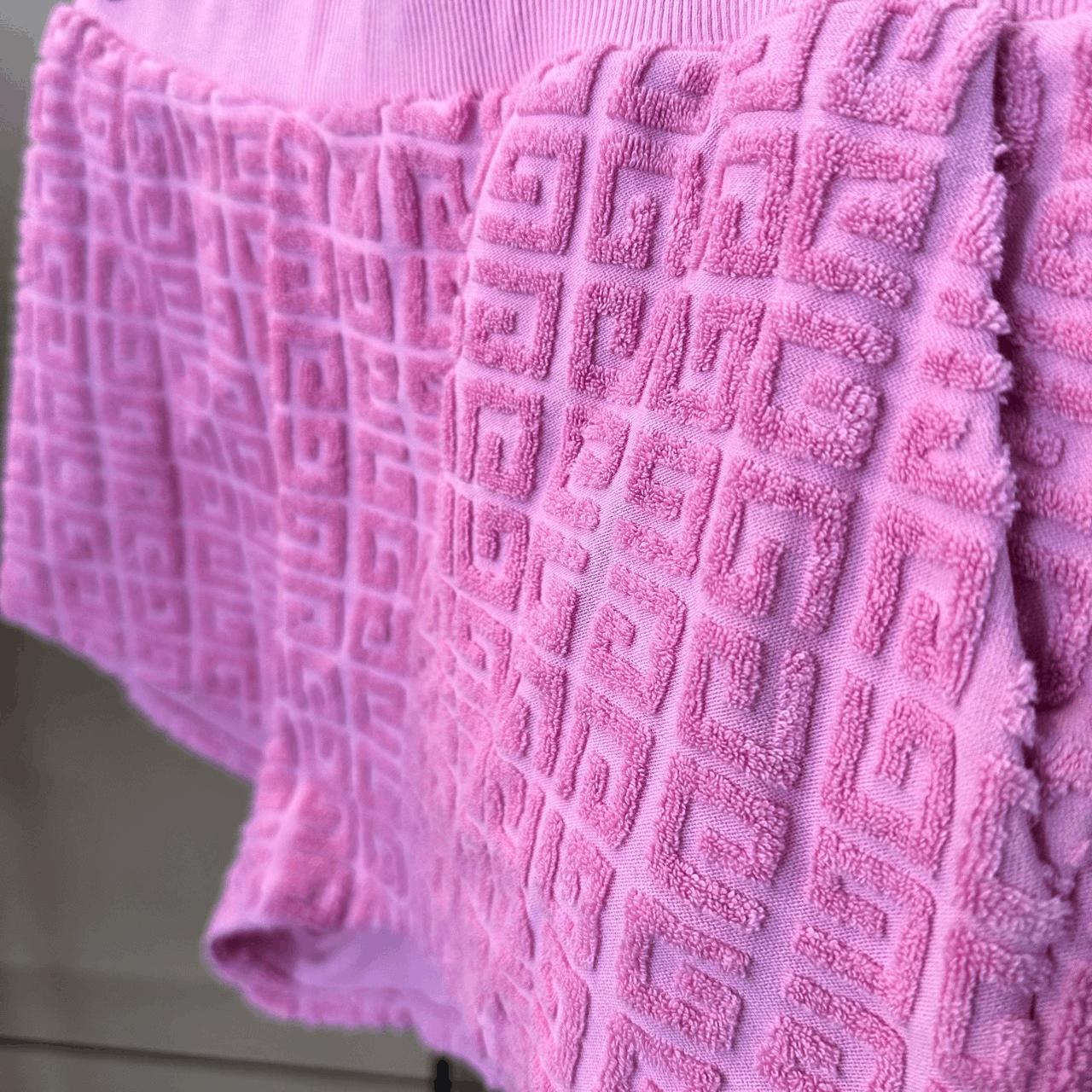 Givenchy Givenchy Pink Patterned Towel Short Shorts Size 38" / US 16 / IT 52 - 3 Thumbnail