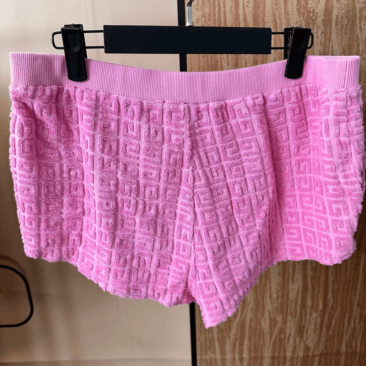 Givenchy Givenchy Pink Patterned Towel Short Shorts Size 38" / US 16 / IT 52 - 2 Thumbnail