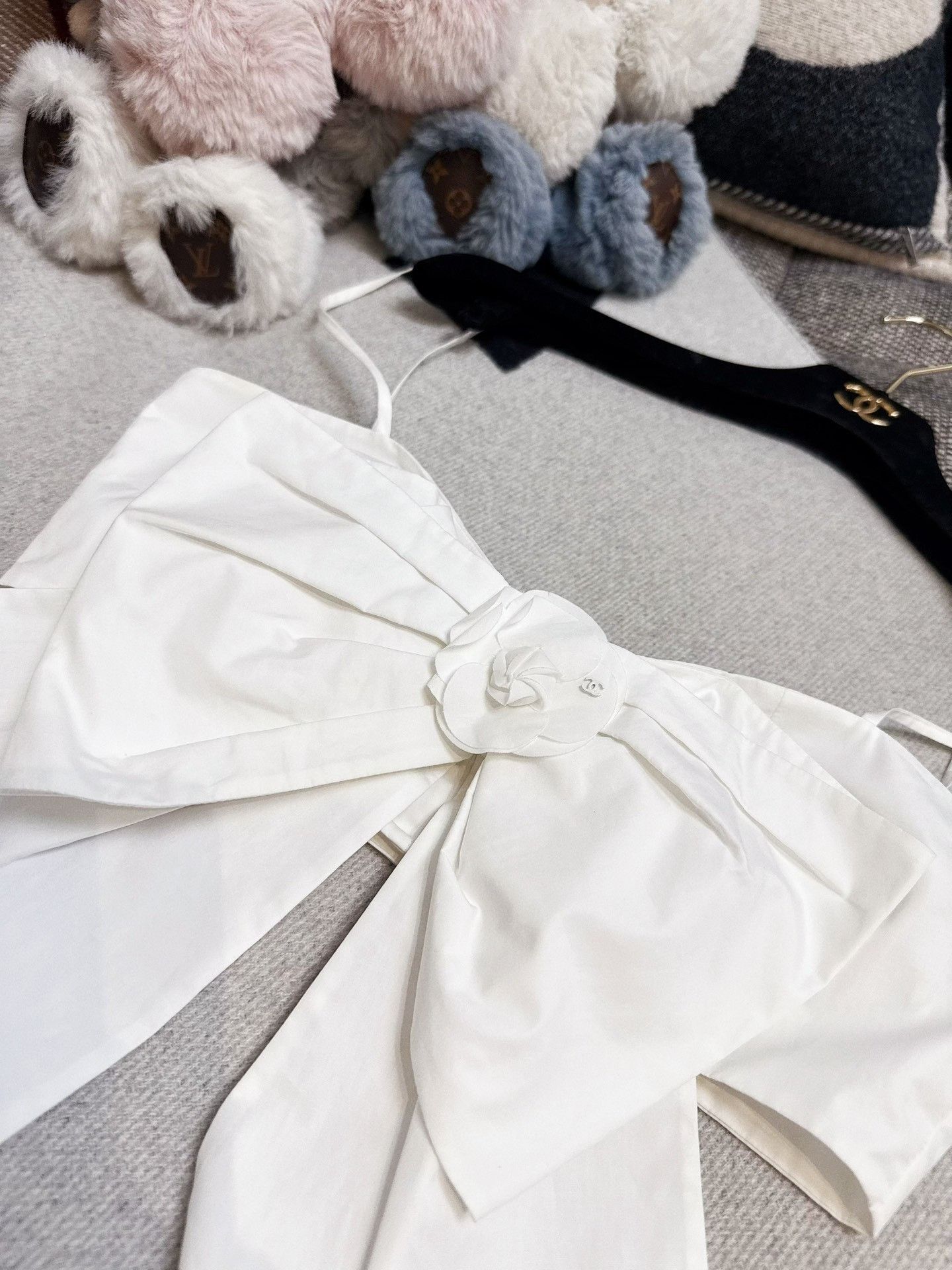 Chanel Chanel 20C White Bow Camellia Camisole Size XS / US 0-2 / IT 36-38 - 4 Thumbnail