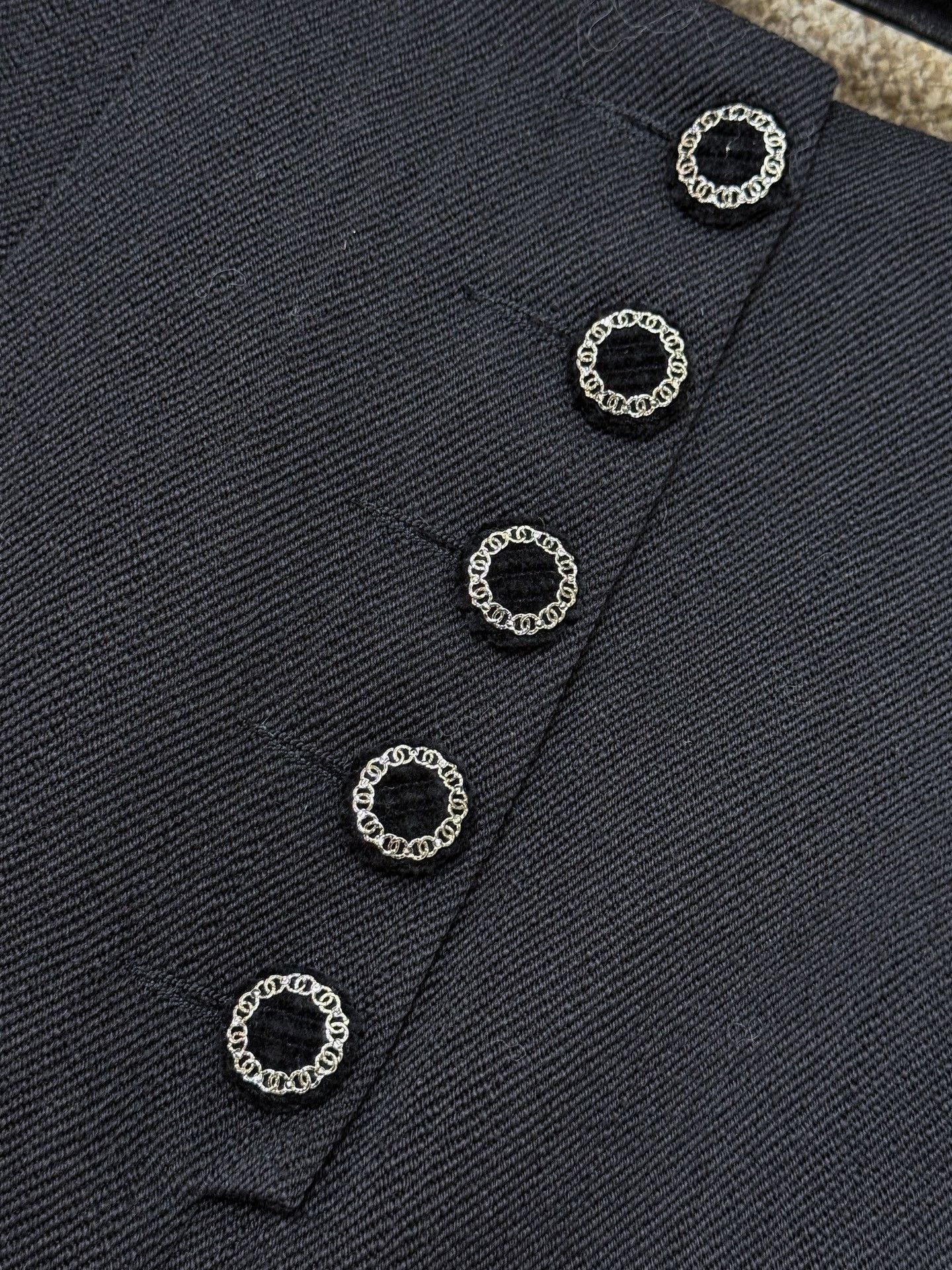 Chanel Chanel 23B Black Bermuda Wool Pants Size 40" / US 18 - 4 Thumbnail