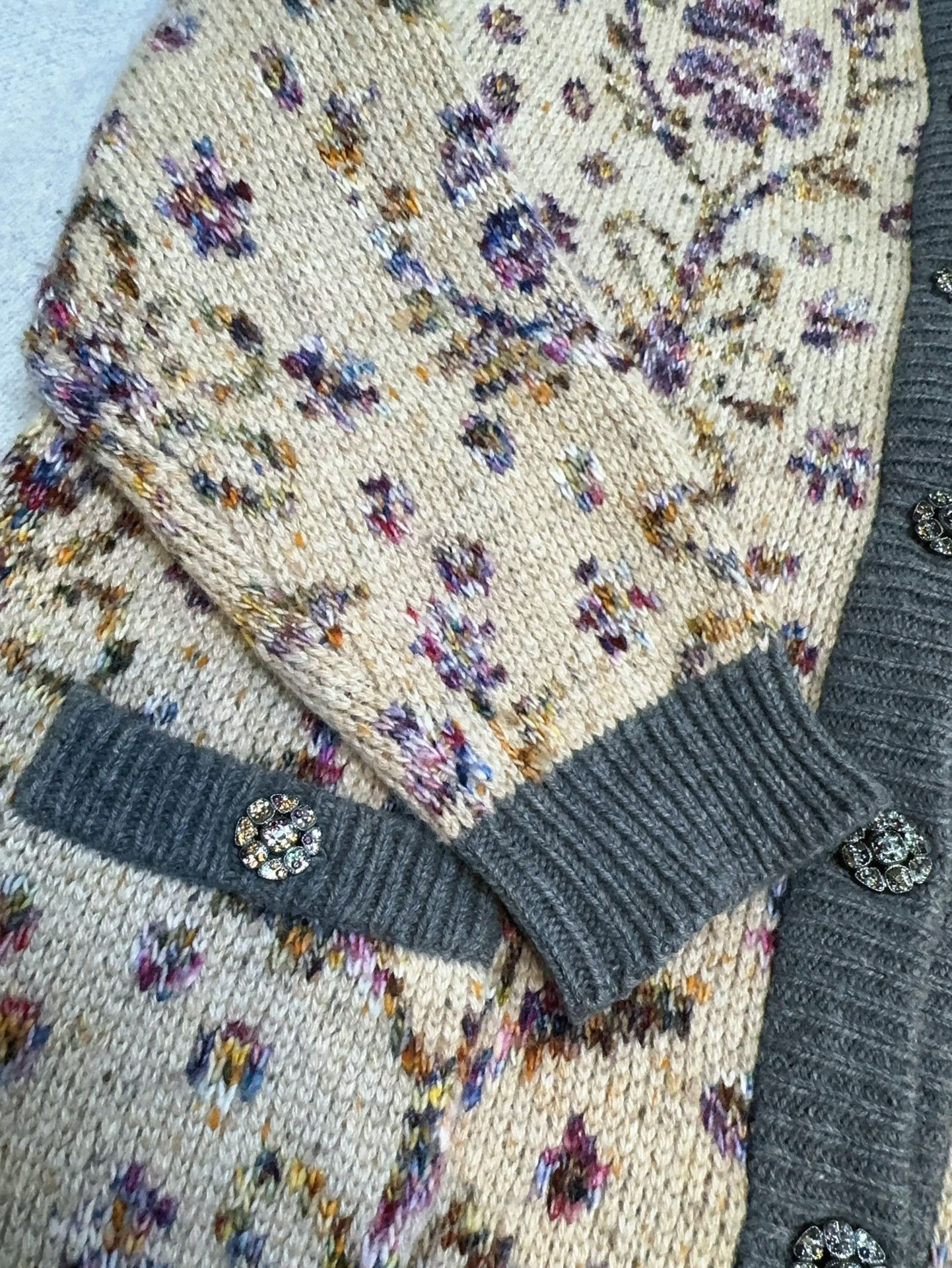 Chanel Chanel 22K Floral Knit Cardigan Size XXS / US 00 / IT 34 - 6 Thumbnail