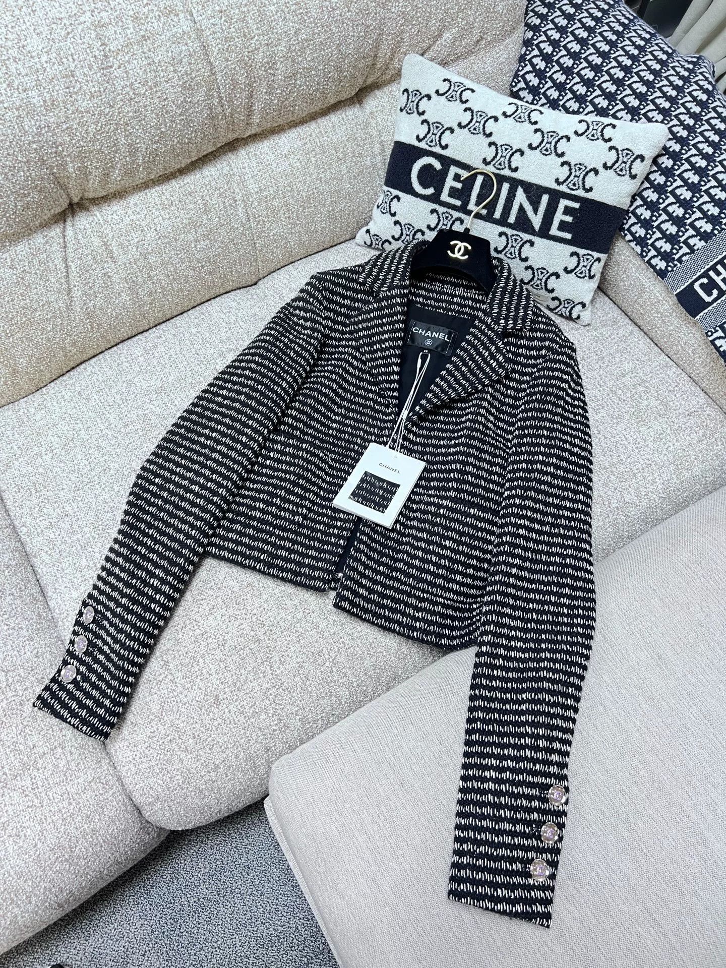 Chanel Chanel 23A Black White Tweed Lapel Jacket Size S / US 4 / IT 40 - 2 Thumbnail