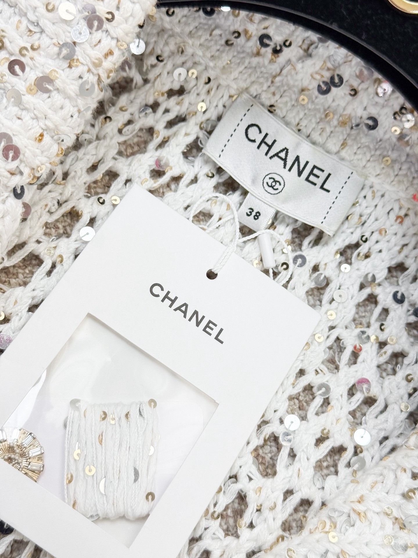 Chanel Chanel 23C Sequin Diamond Button Cardigan Size S / US 4 / IT 40 - 6 Thumbnail
