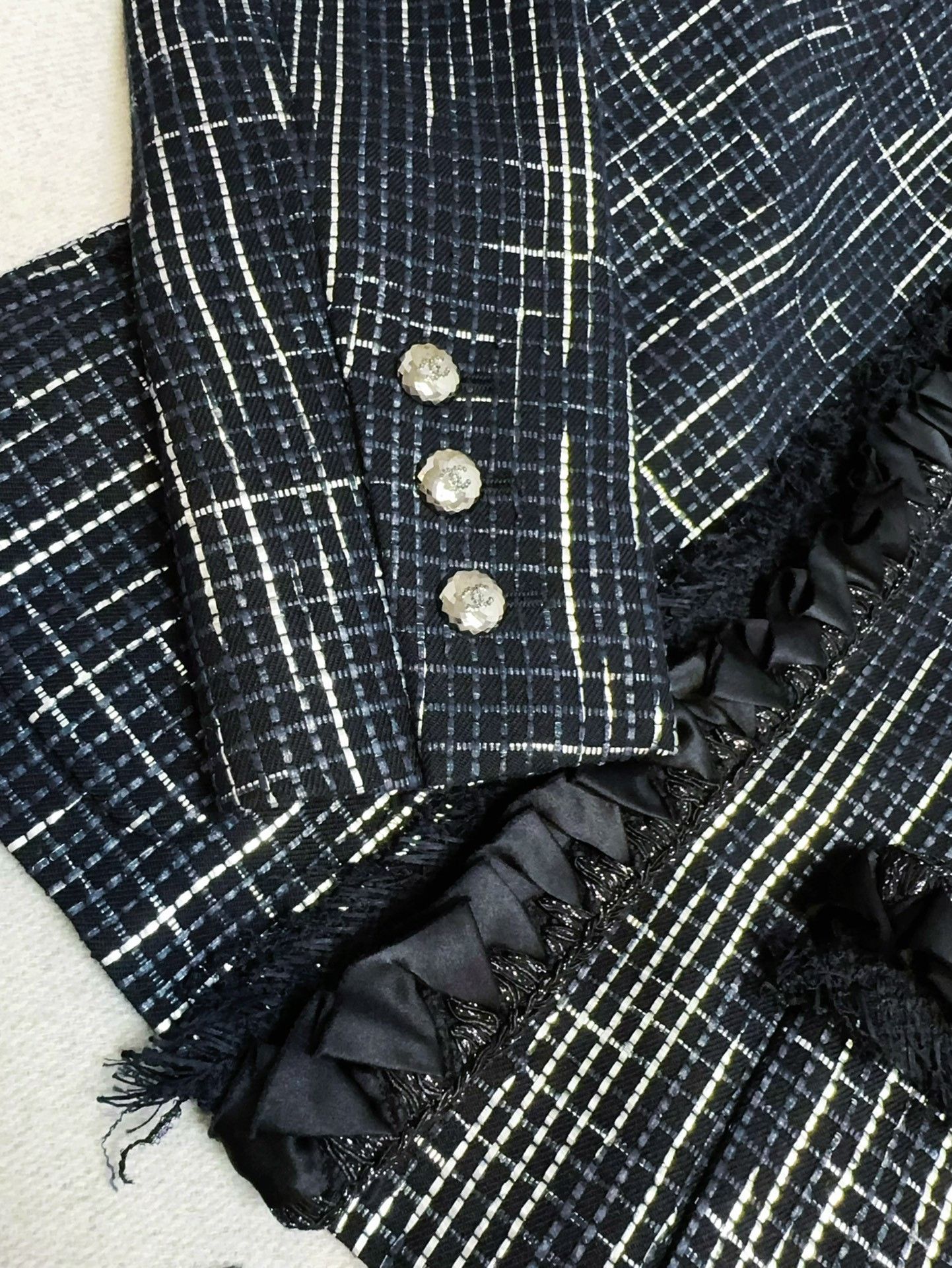 Chanel Chanel 21B Blue-black Silver Check Jacket Size XS / US 0-2 / IT 36-38 - 4 Thumbnail