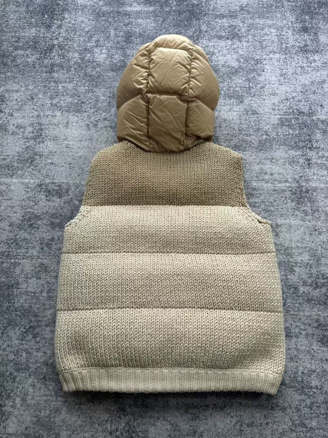 Moncler Moncler Khaki Knitted Wool Down Vest Size US S / EU 44-46 / 1 - 2 Thumbnail