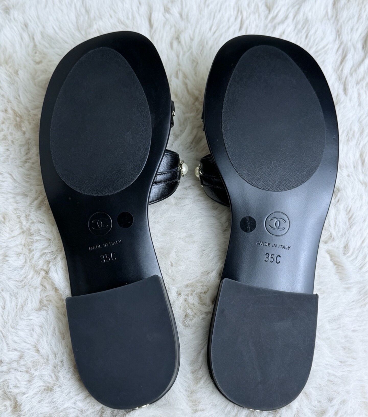 Chanel Chanel Black Sandals us_5 Women Size US 5 / IT 35 - 4 Thumbnail