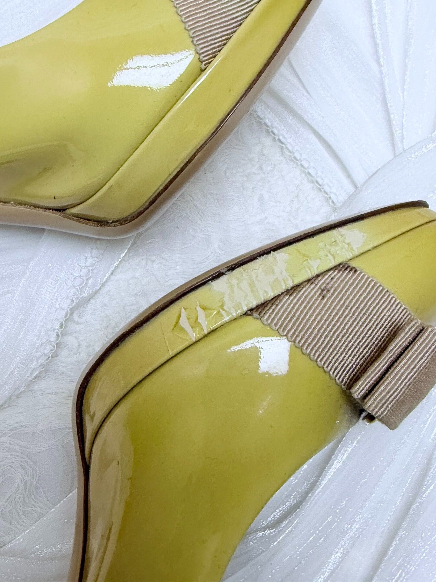 Salvatore Ferragamo Salvatore Ferragamo Patent Yellow Lowtop Sneakers Women Size US 6.5 / IT 36.5 - 6 Thumbnail