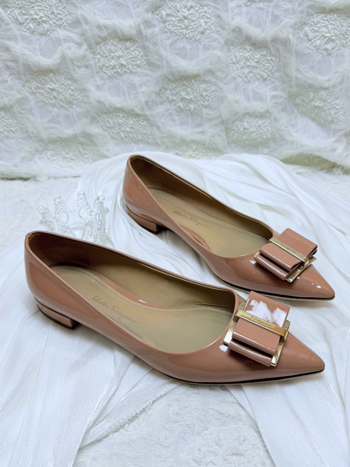 Salvatore Ferragamo Salvatore Ferragamo Lowtop Sneakers us_7 Women Size US 7 / IT 37 - 2 Thumbnail