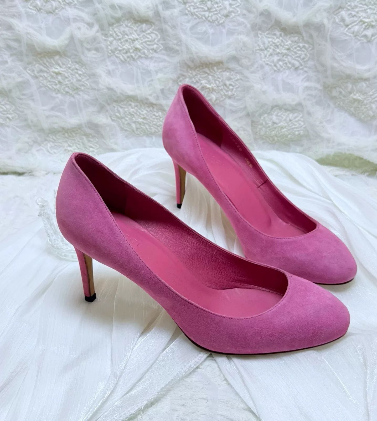 Gucci Gucci Retro Pink Lowtop Sneakers us_6-5 Women Size US 6.5 / IT 36.5 - 2 Thumbnail