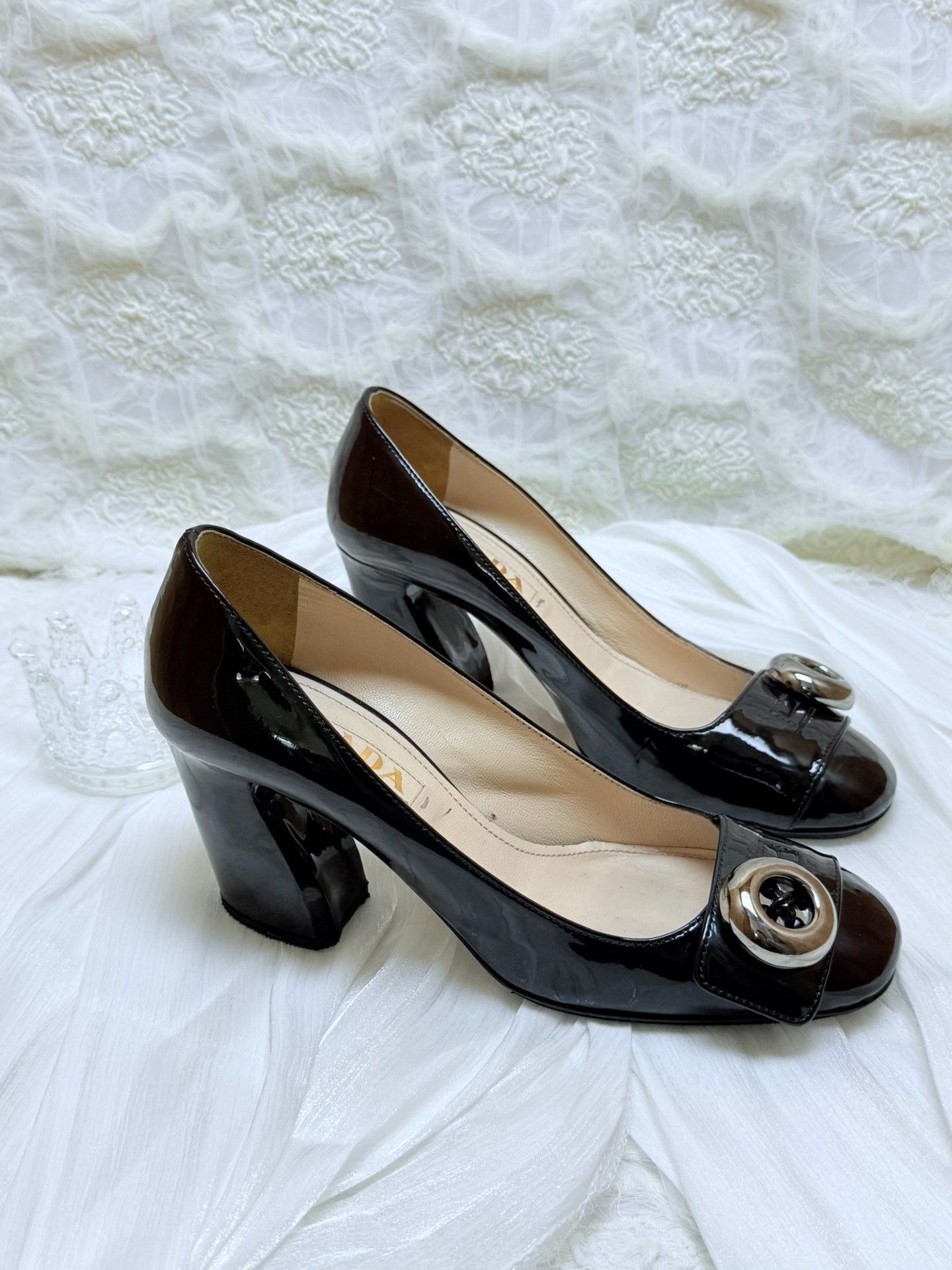 Prada Prada Lowtop Sneakers us_5 Women Size US 5 / IT 35 - 2 Thumbnail