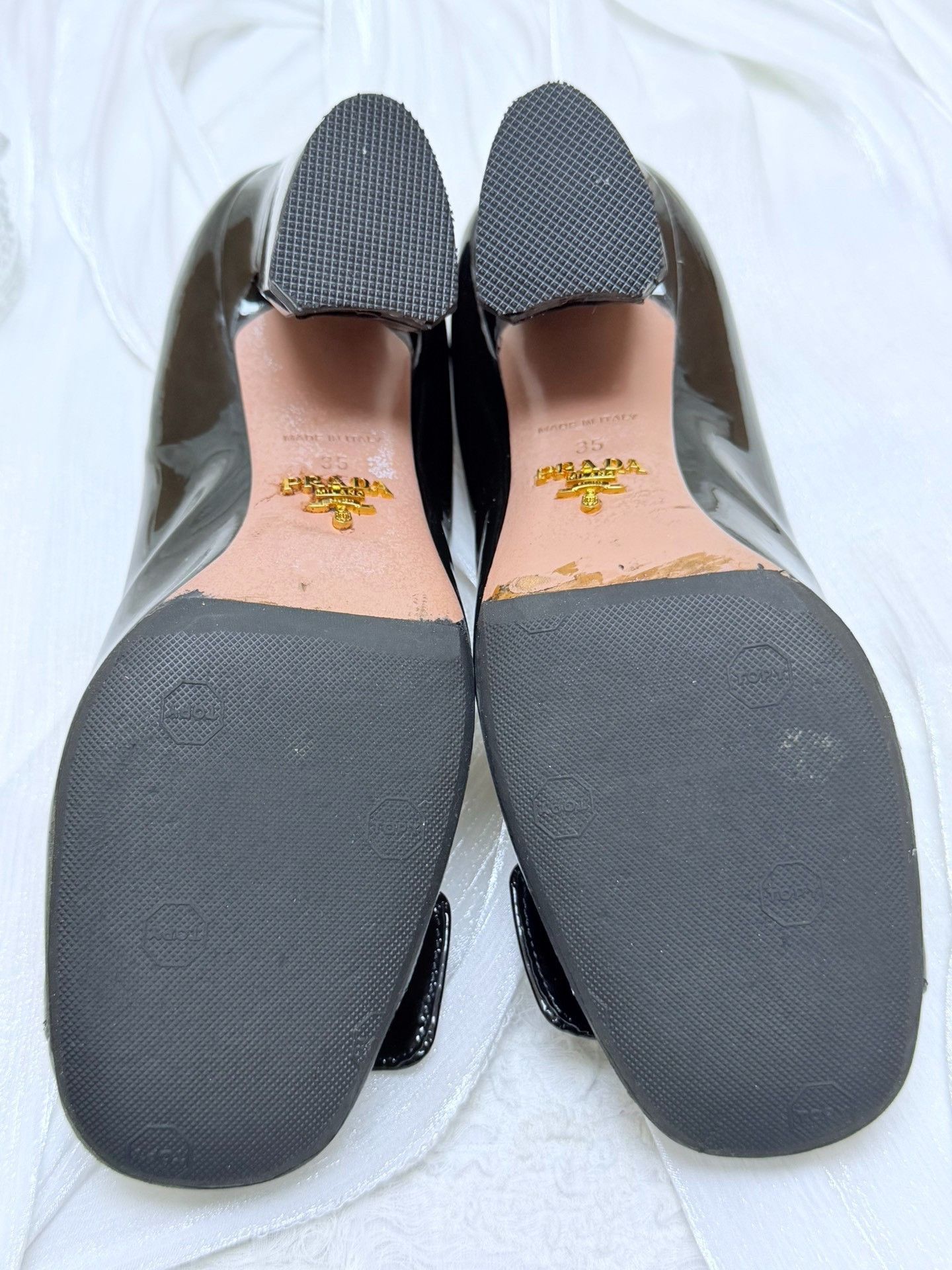 Prada Prada Lowtop Sneakers us_5 Women Size US 5 / IT 35 - 5 Thumbnail