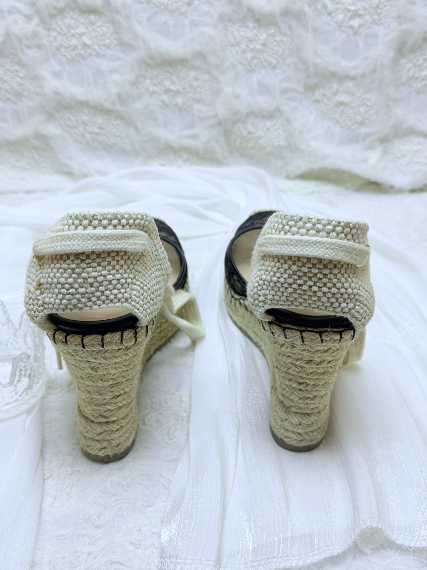 Valentino Valentino Sandals us_7 Women Size US 7 / IT 37 - 4 Thumbnail