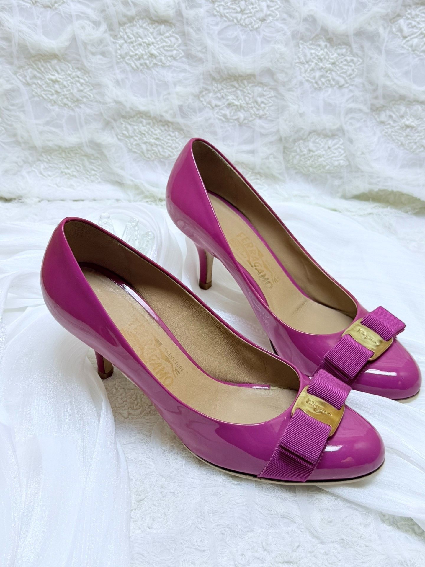 Salvatore Ferragamo Salvatore Ferragamo Patent Pink Lowtop Sneakers us_7 Women Size US 7 / IT 37 - 3 Thumbnail