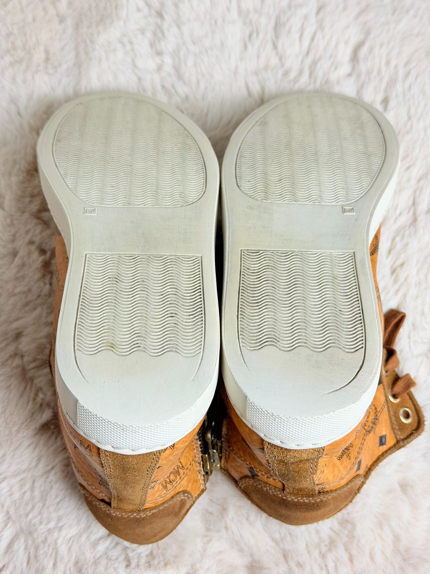 MCM MCM Hitop Sneakers us_7 Women Size US 7 / IT 37 - 6 Thumbnail