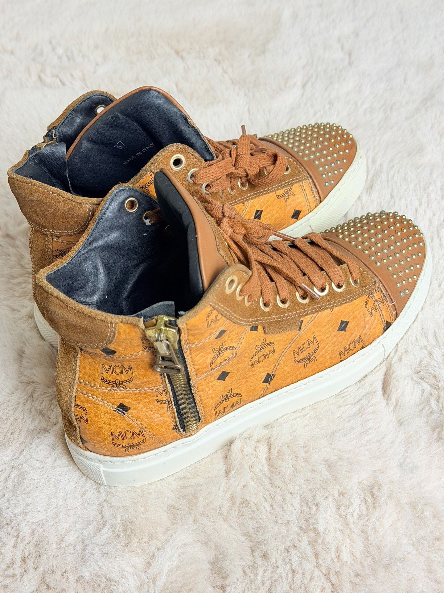 MCM MCM Hitop Sneakers us_7 Women Size US 7 / IT 37 - 3 Thumbnail