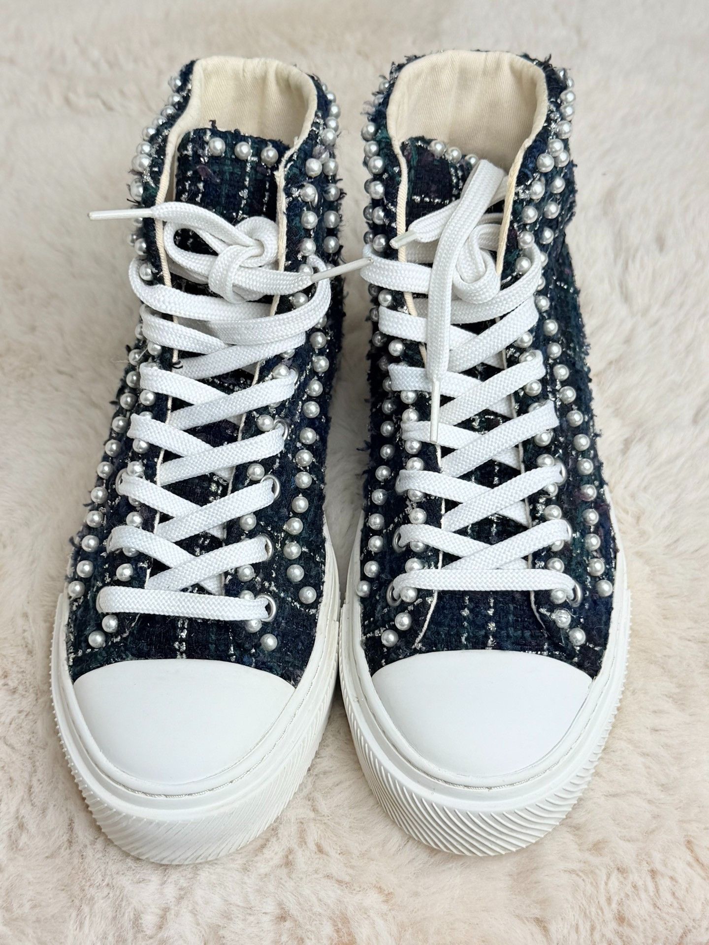 Stuart Weitzman Stuart Weitzman Plaid Hitop Sneakers us_8 Women Size US 8 / IT 38 - 2 Thumbnail