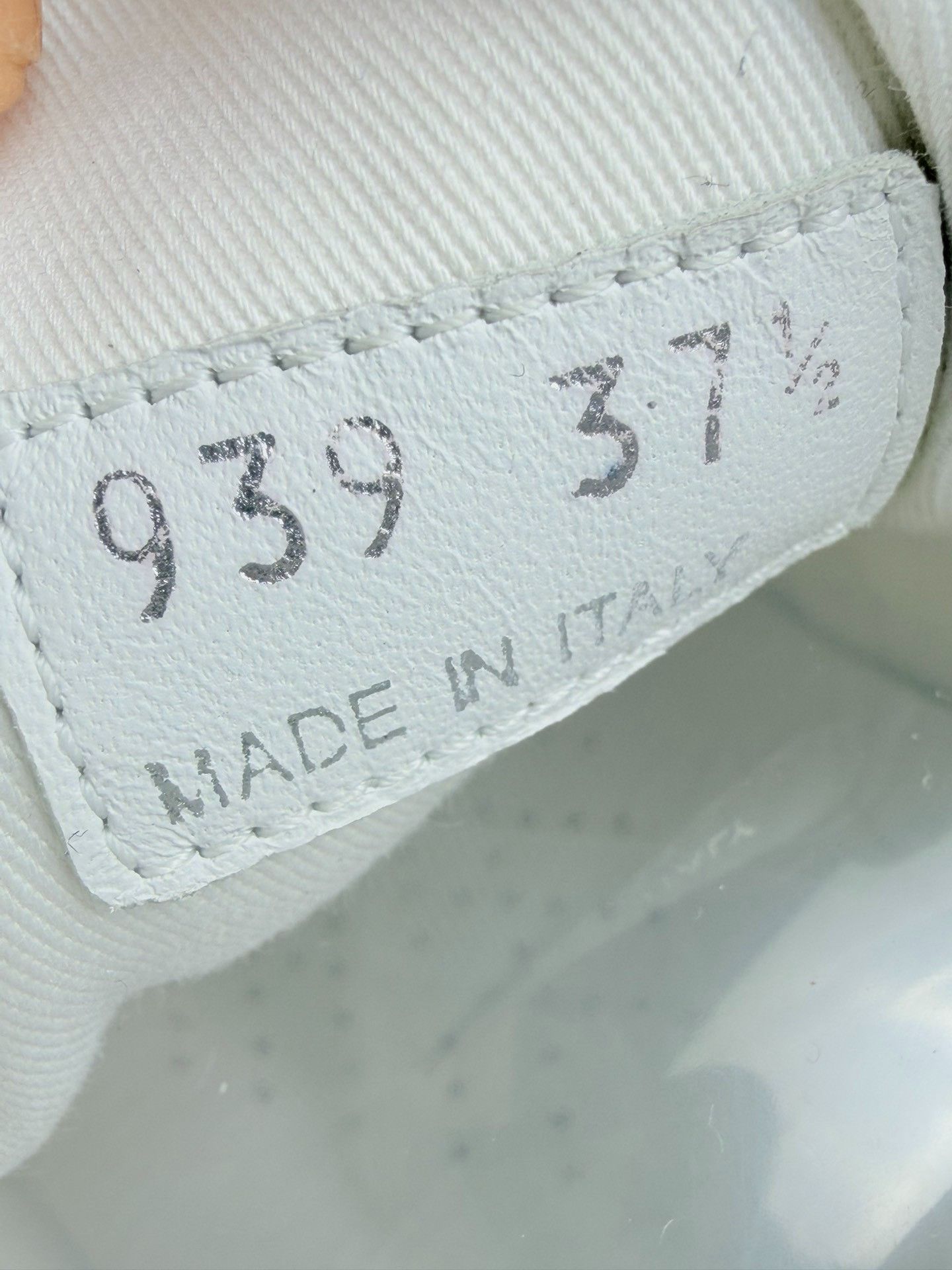 Prada Prada Canvas White Lowtop Sneakers us_7-5 Women Size US 7.5 / IT 37.5 - 7 Thumbnail