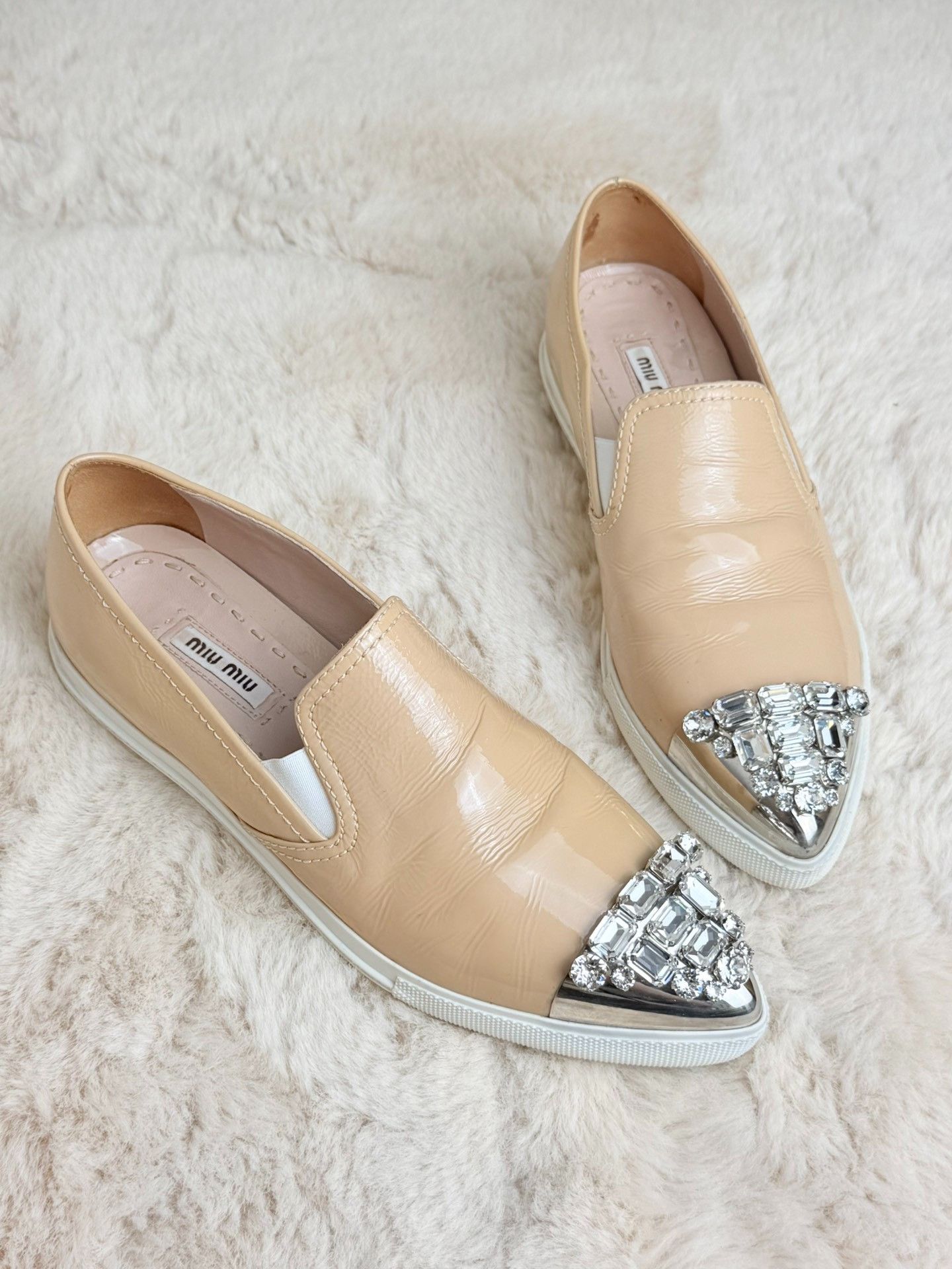 Miu Miu Miu Miu Beige Lowtop Sneakers us_7-5 Women Size US 7.5 / IT 37.5 - 3 Thumbnail