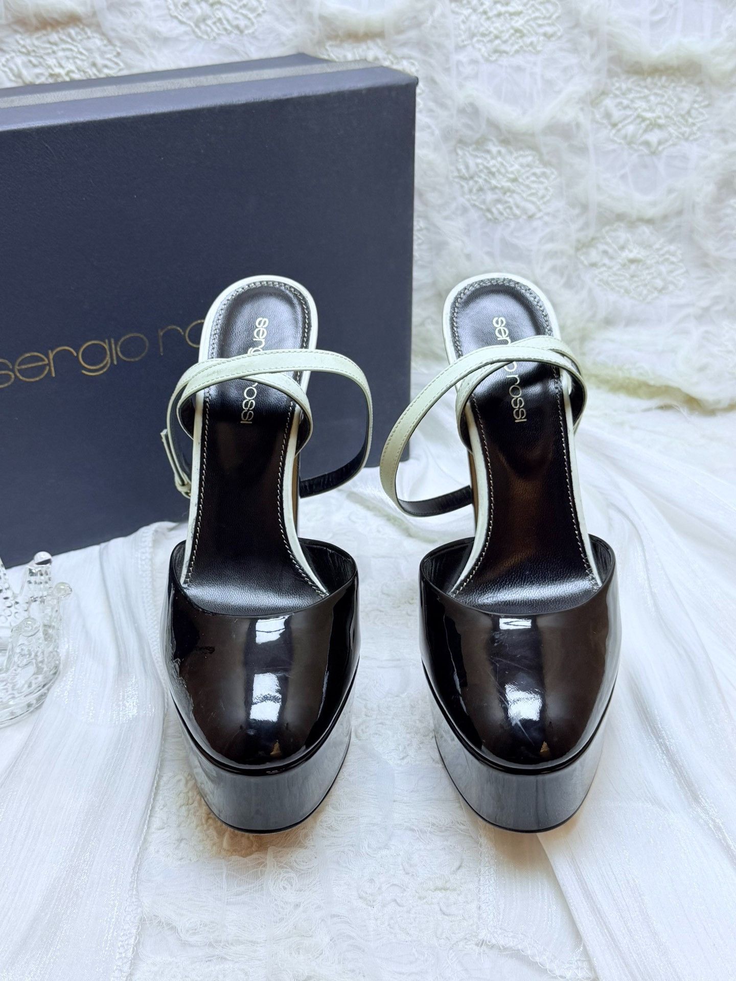 Sergio Rossi Sergio Rossi Waterproof Black Sandals us_6 Women Size US 6 / IT 36 - 3 Thumbnail