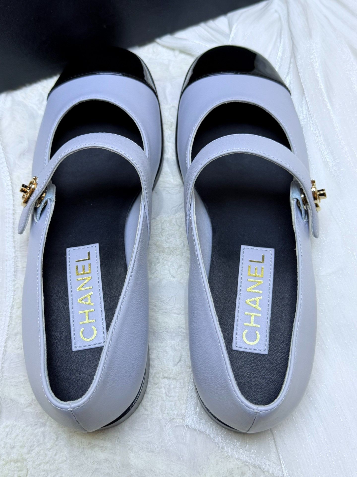 Chanel Chanel Black Lowtop Sneakers us_8 Women Size US 8 / IT 38 - 5 Thumbnail