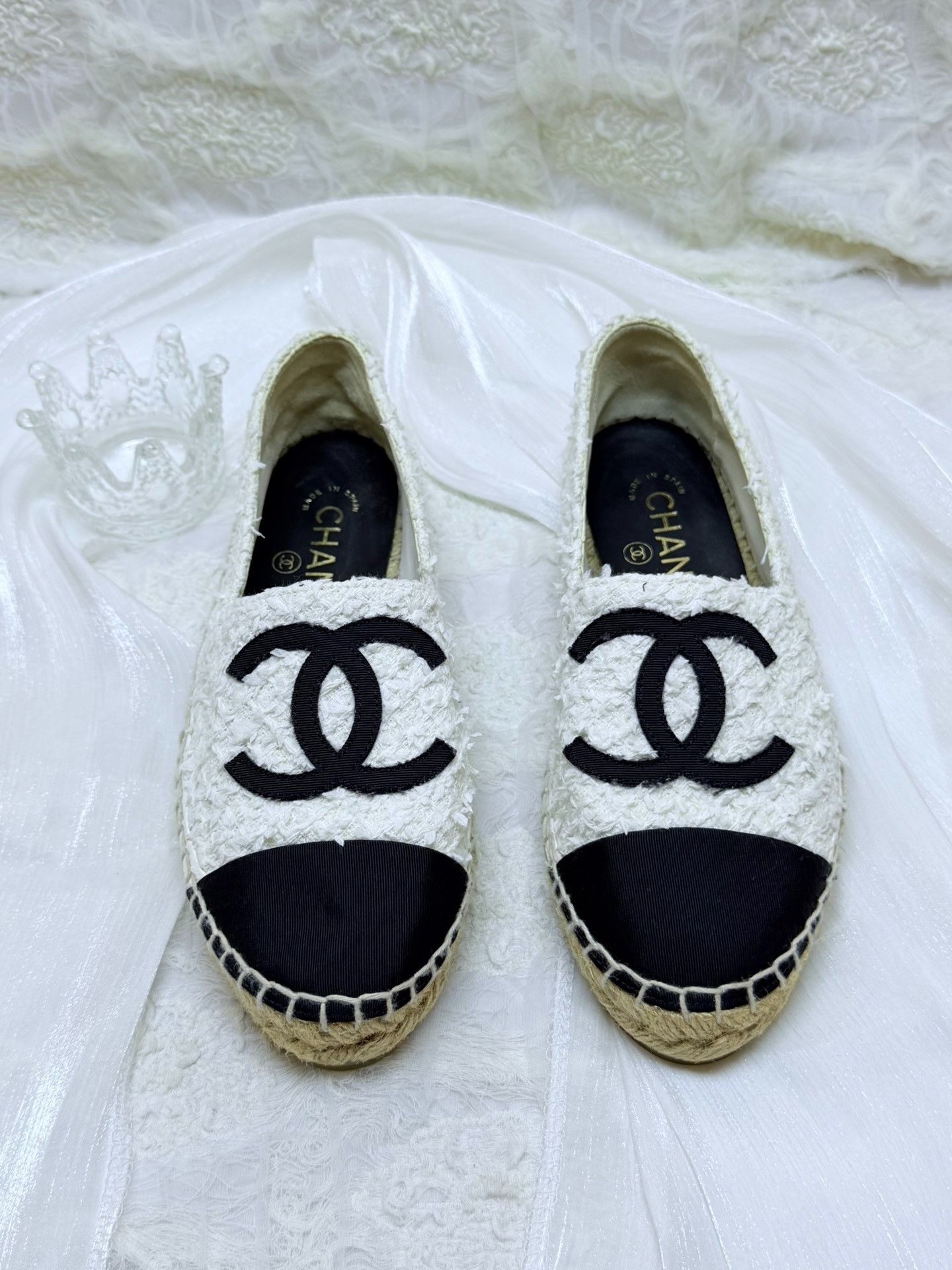 Chanel Chanel Black Lowtop Sneakers us_5 Women Size US 5 / IT 35 - 3 Thumbnail