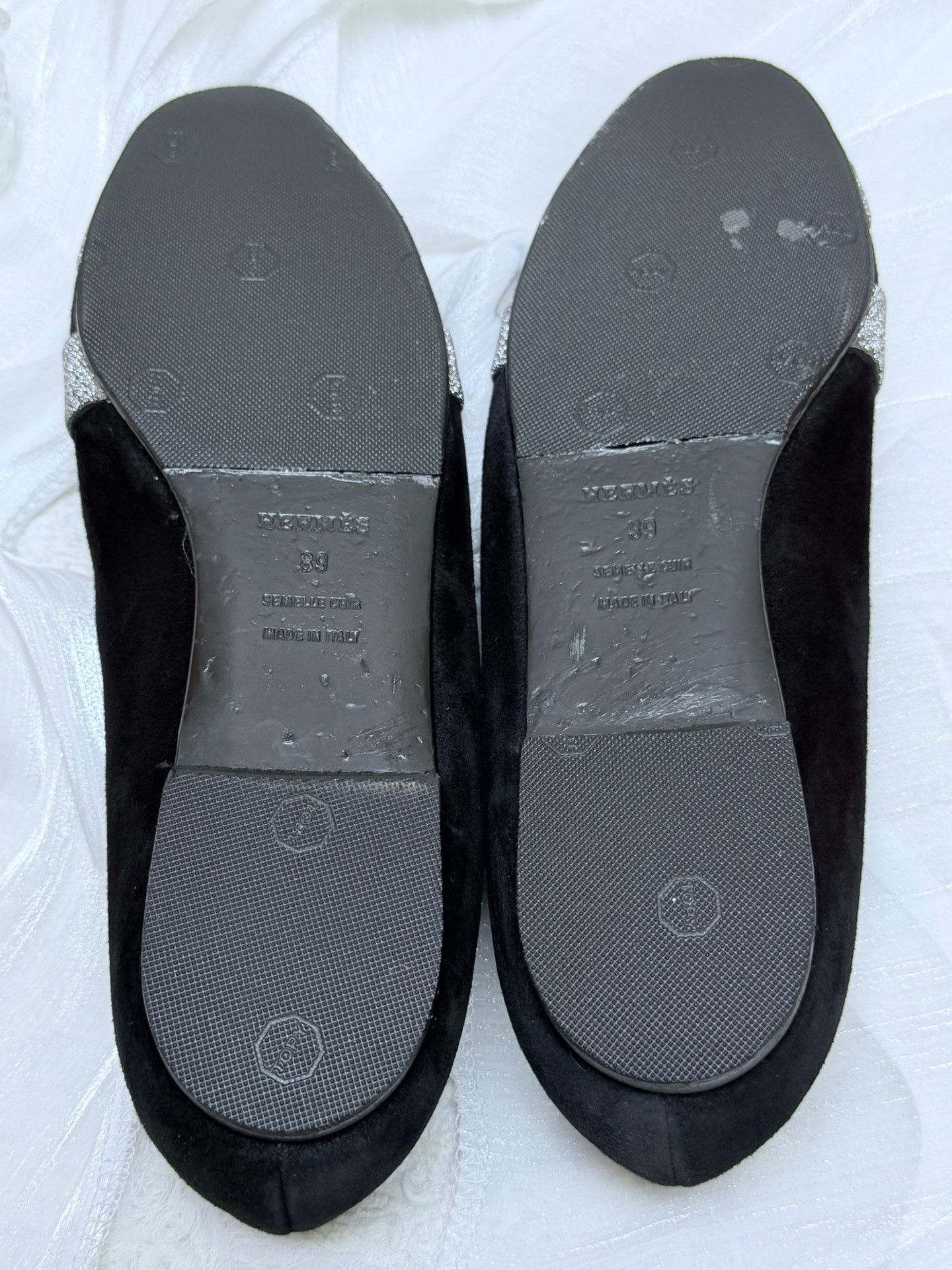 Hermes Hermes Suede Black Lowtop Sneakers us_9 Women Size US 9 / IT 39 - 6 Thumbnail