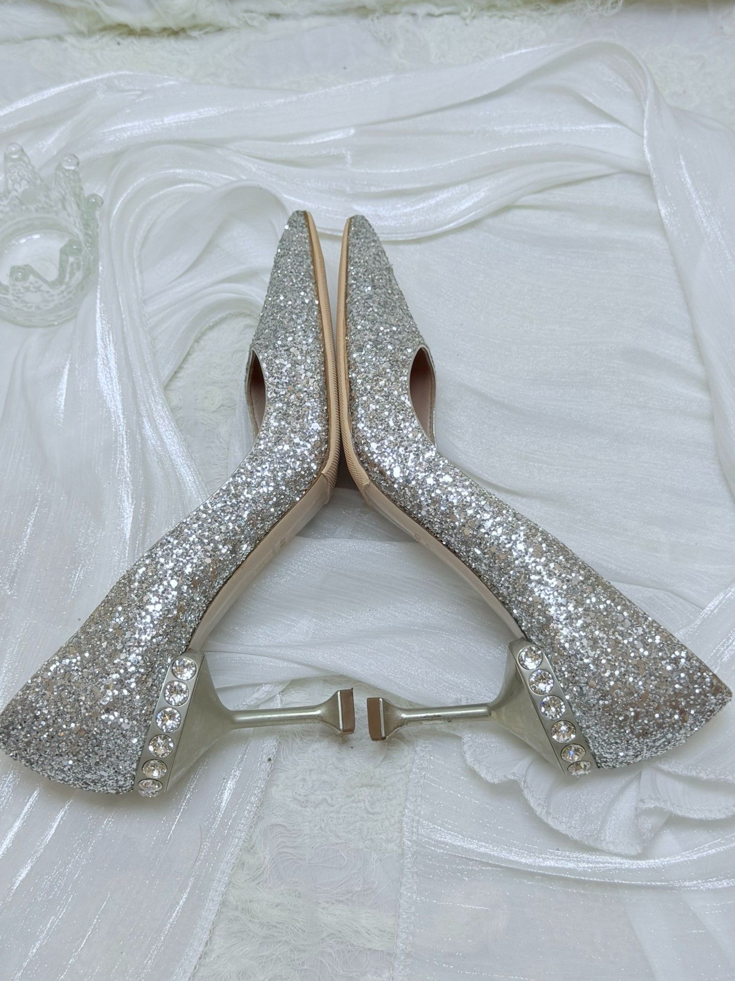 Miu Miu Miu Miu Silver Lowtop Sneakers us_5 Women Size US 5 / IT 35 - 6 Thumbnail