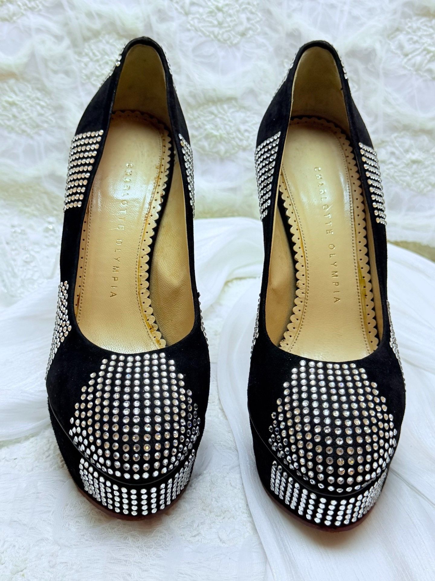 Charlotte Olympia Charlotte Olympia Velvet Black Lowtop Sneakers us_7 Women Size US 7 / IT 37 - 2 Thumbnail
