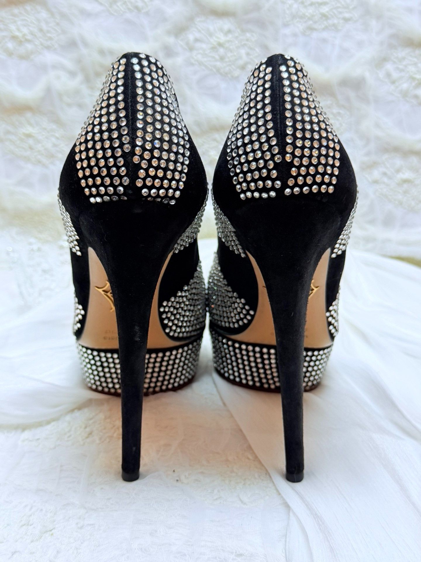 Charlotte Olympia Charlotte Olympia Velvet Black Lowtop Sneakers us_7 Women Size US 7 / IT 37 - 4 Thumbnail