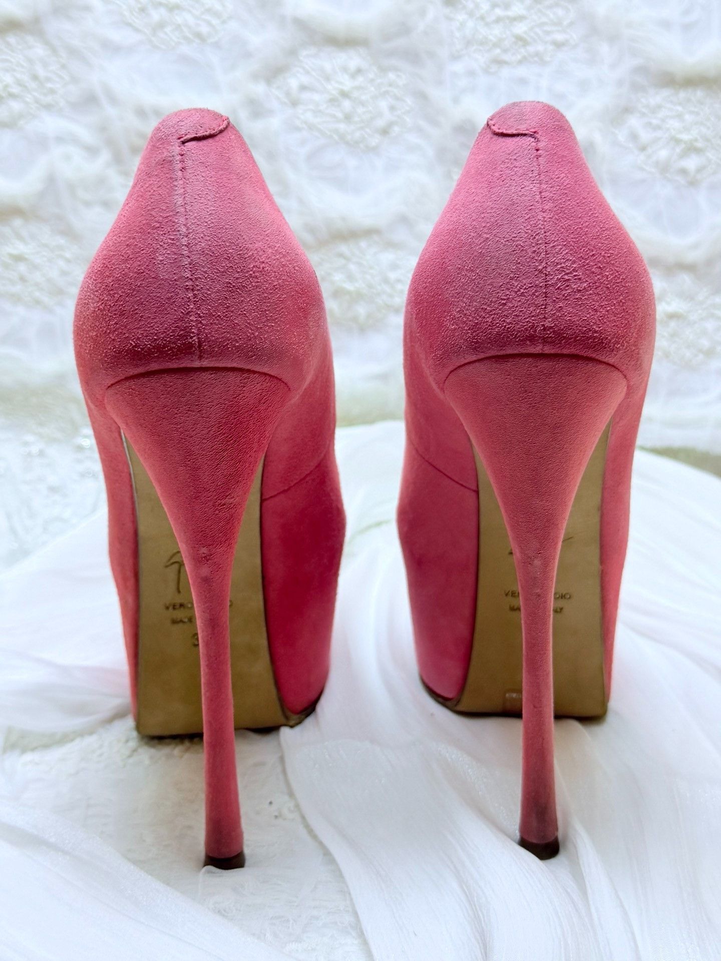 Giuseppe Zanotti Giuseppe Zanotti Suede Pink Lowtop Sneakers us_5 Women Size US 5 / IT 35 - 4 Thumbnail
