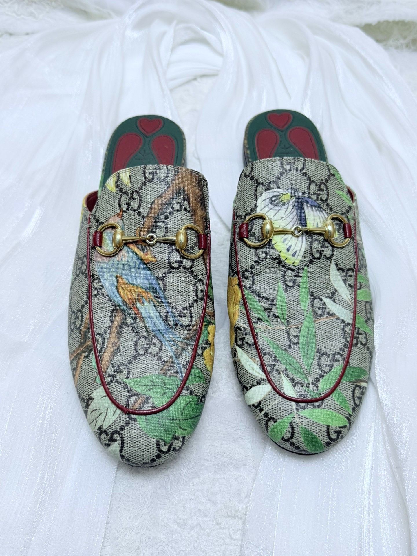 Gucci Gucci Floral Gold Sandals us_7 Women Size US 7 / IT 37 - 3 Thumbnail