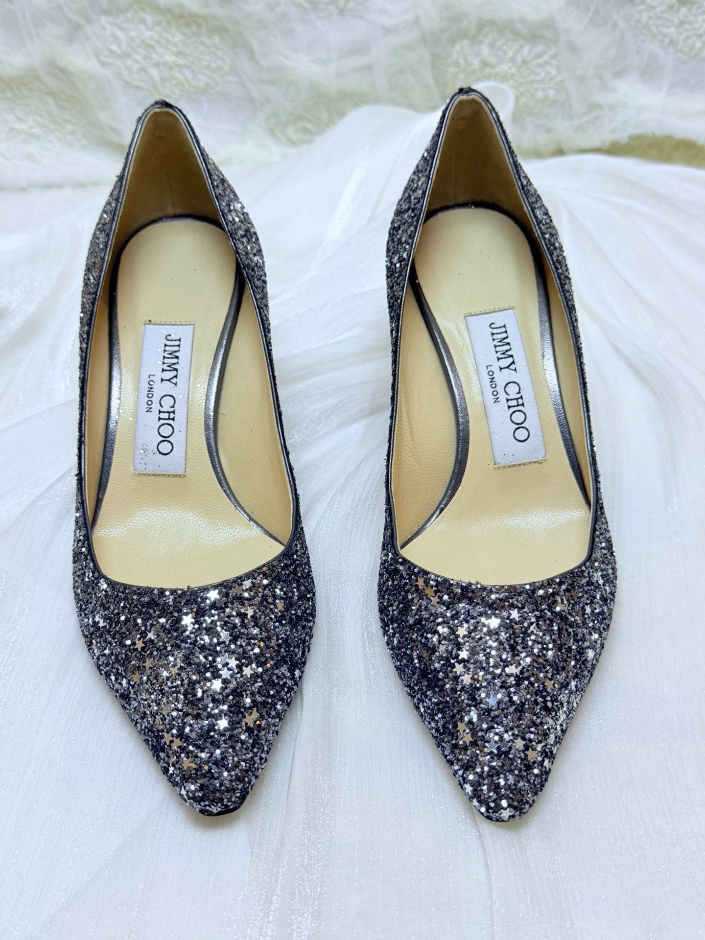 Jimmy Choo Jimmy Choo Silver Lowtop Sneakers it_34 Women Size US 4 / IT 34 - 3 Thumbnail