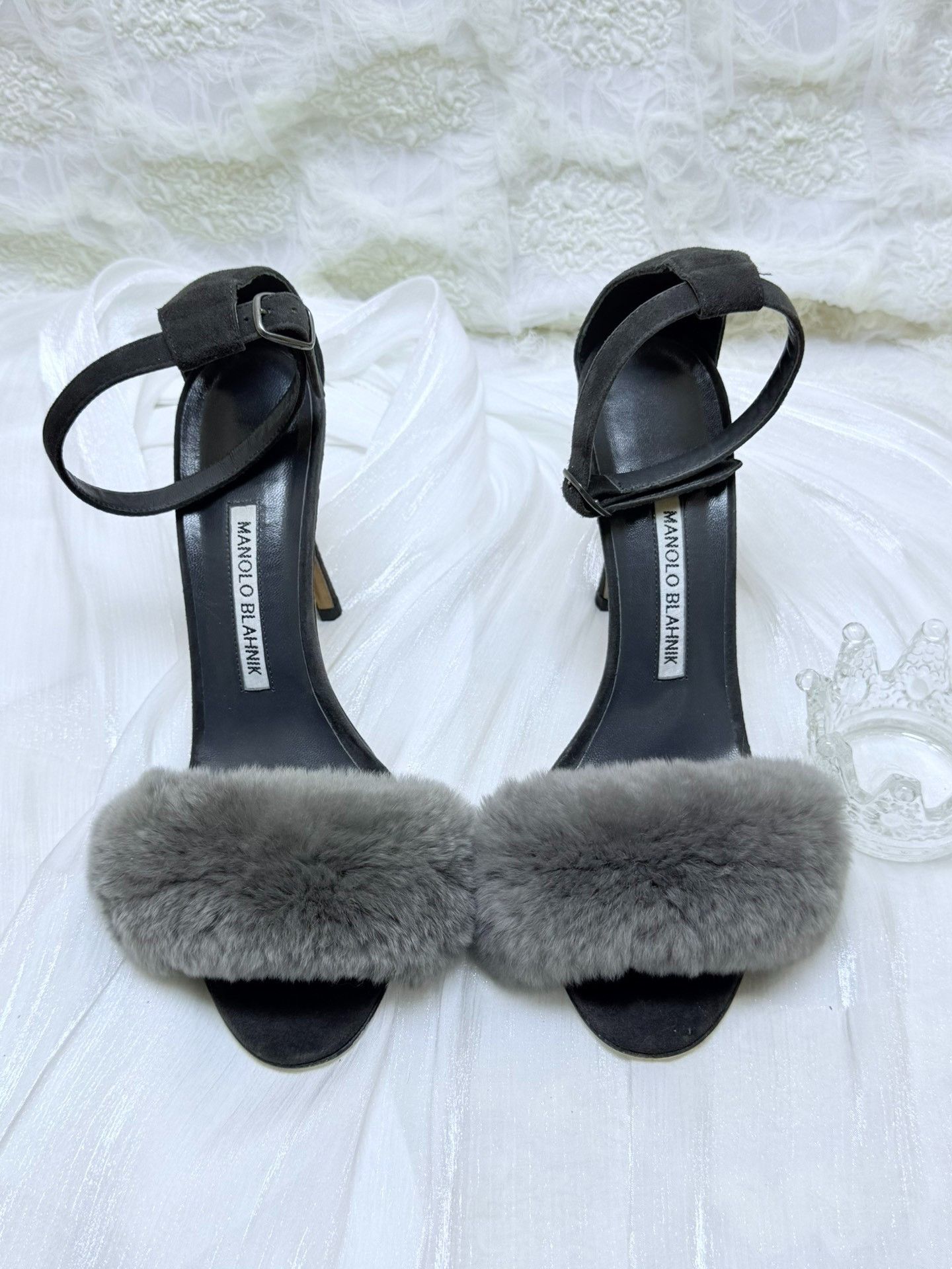 Manolo Blahnik Manolo Blahnik Black Sandals us_7-5 Women Size US 7.5 / IT 37.5 - 3 Thumbnail